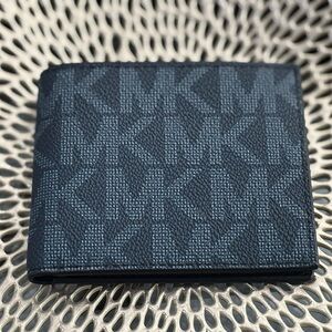 Michael Kors | Mens | Jet Set Leather | Bi Fold Wallet | Black & Grey |